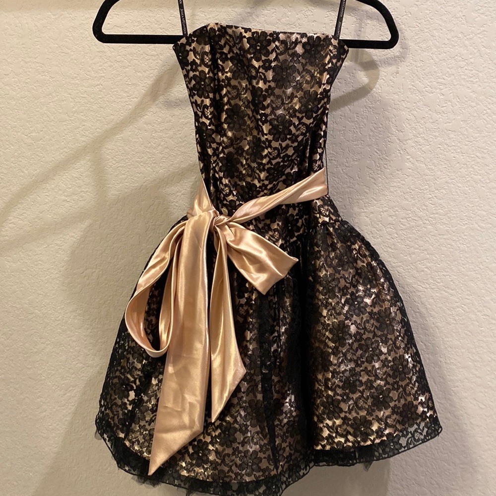 Black and gold strapless dress